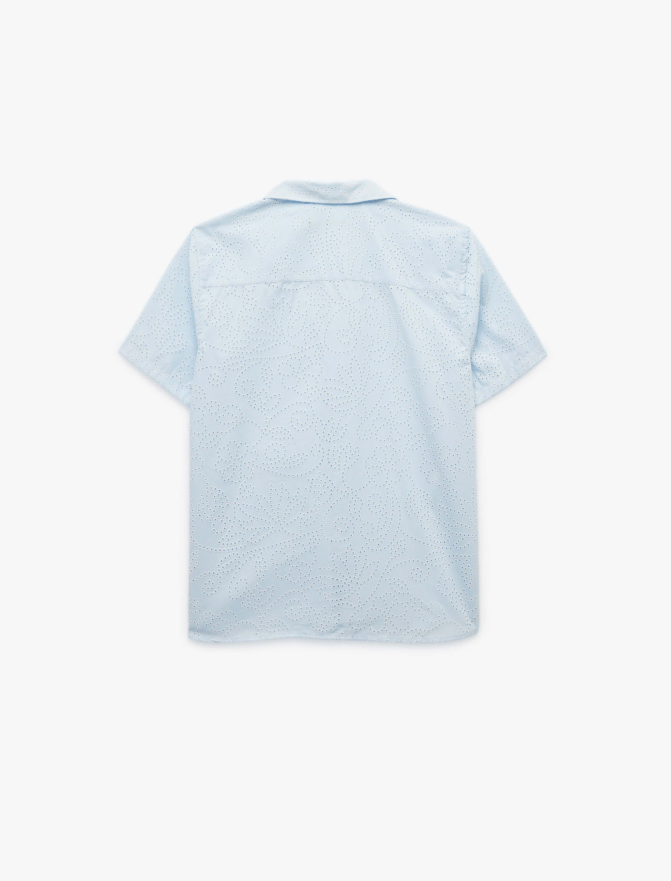 Pamuklu Regular Fit Apaş Yaka Çiçekli Brodeli Kısa Kollu Gömlek