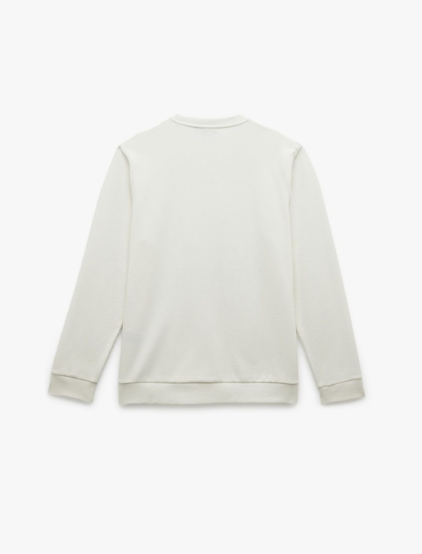   Uzun Kollu Bisiklet Yaka Basic Sweatshirt
