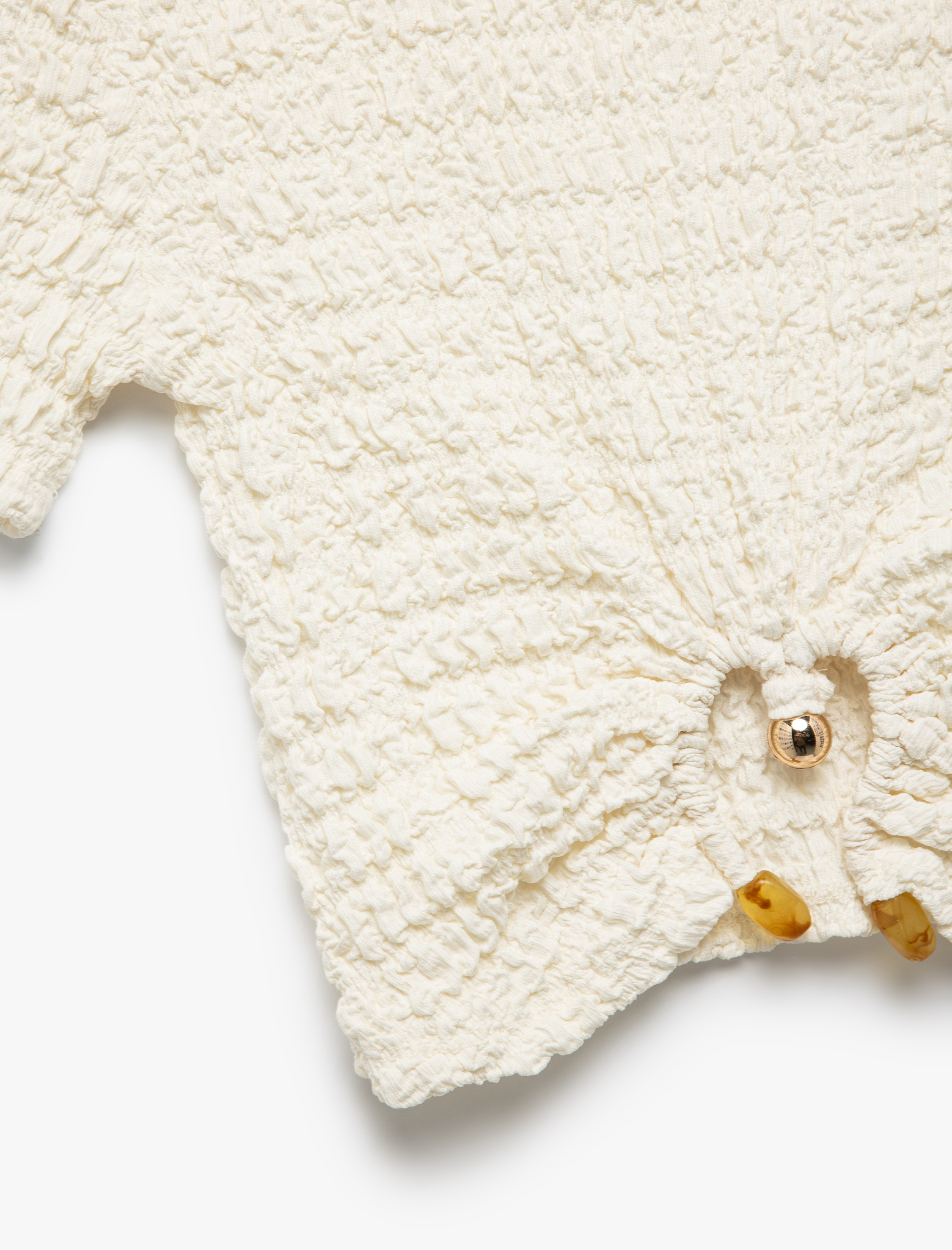   Bürümcük Kumaş Kısa Kollu Bisiklet Yaka Aksesuarlı Crop Tişört