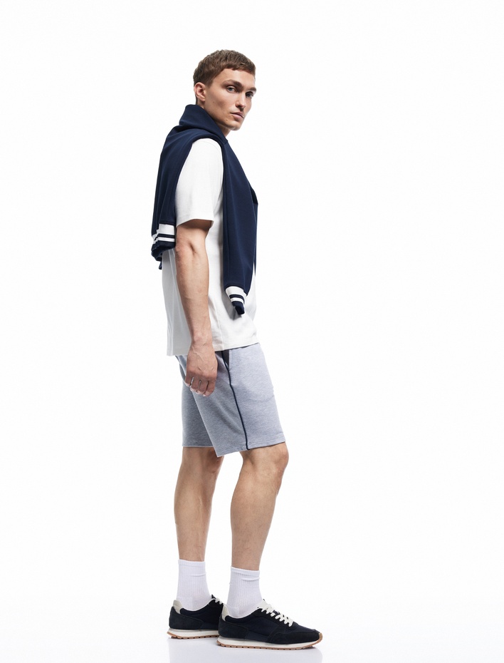  Cep Detaylı Biyeli Beli Bağcıklı Şort