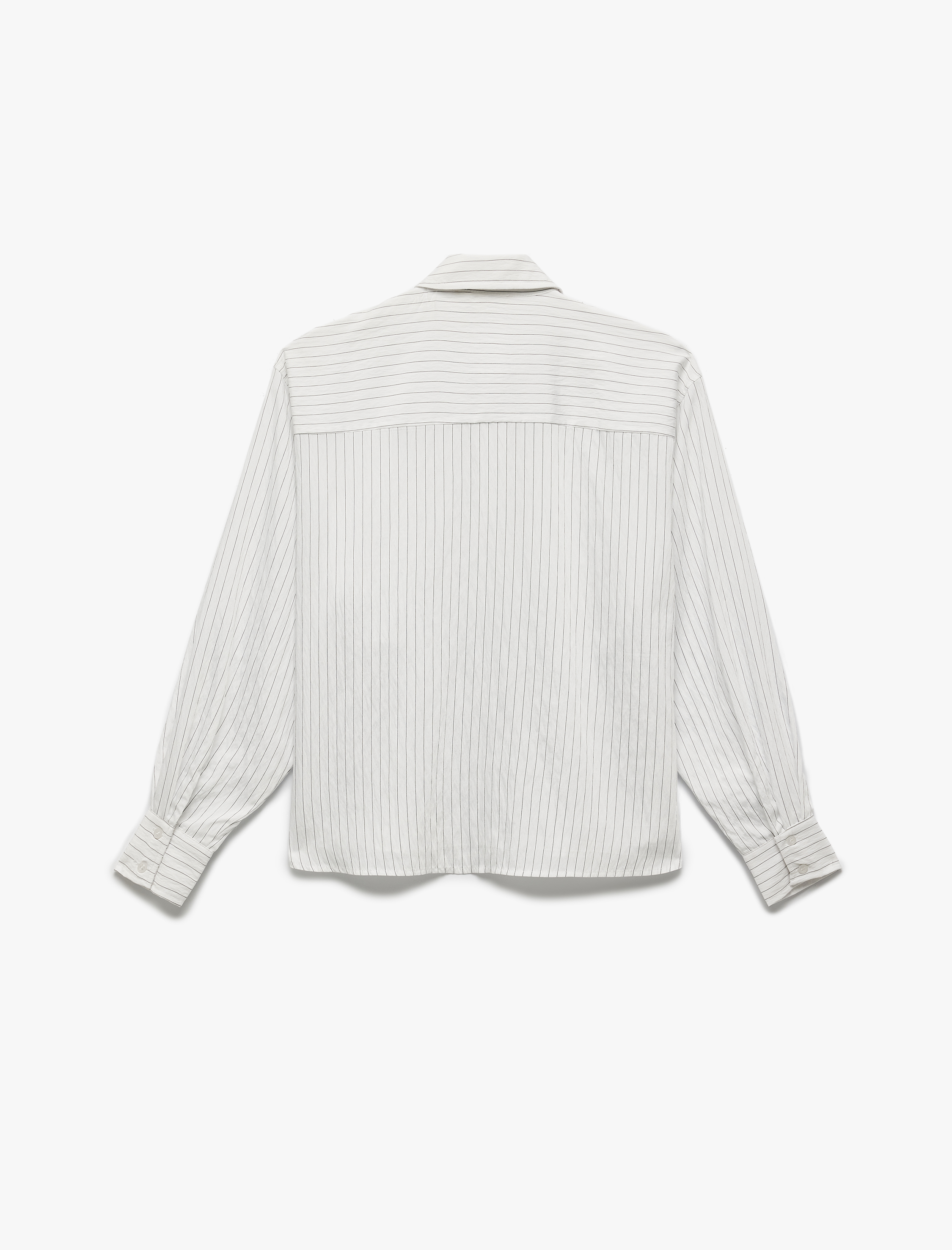   Regular Fit Modal Kumaş Çift Cep Detaylı Klasik Yaka Uzun Kollu Çizgili Gömlek