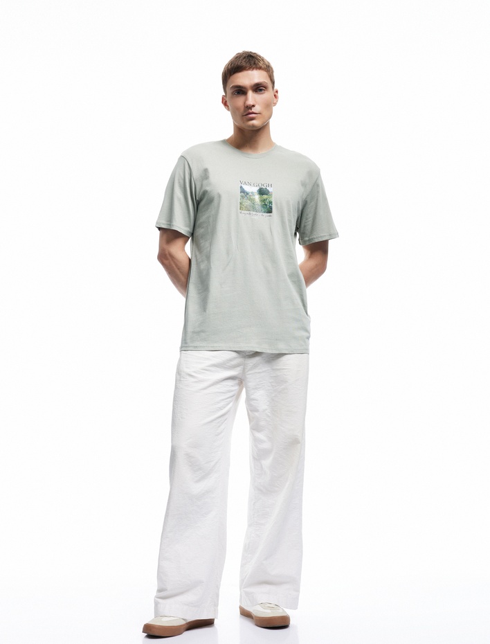  Regular Fit Kısa Kollu Bisiklet Yaka Pamuklu Lisanslı Van Gogh Baskılı Tişört
