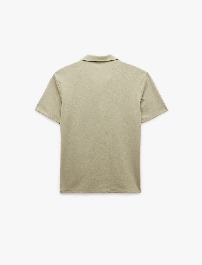  Pamuklu Regular Fit V Polo Yaka Kısa Kollu Tişört