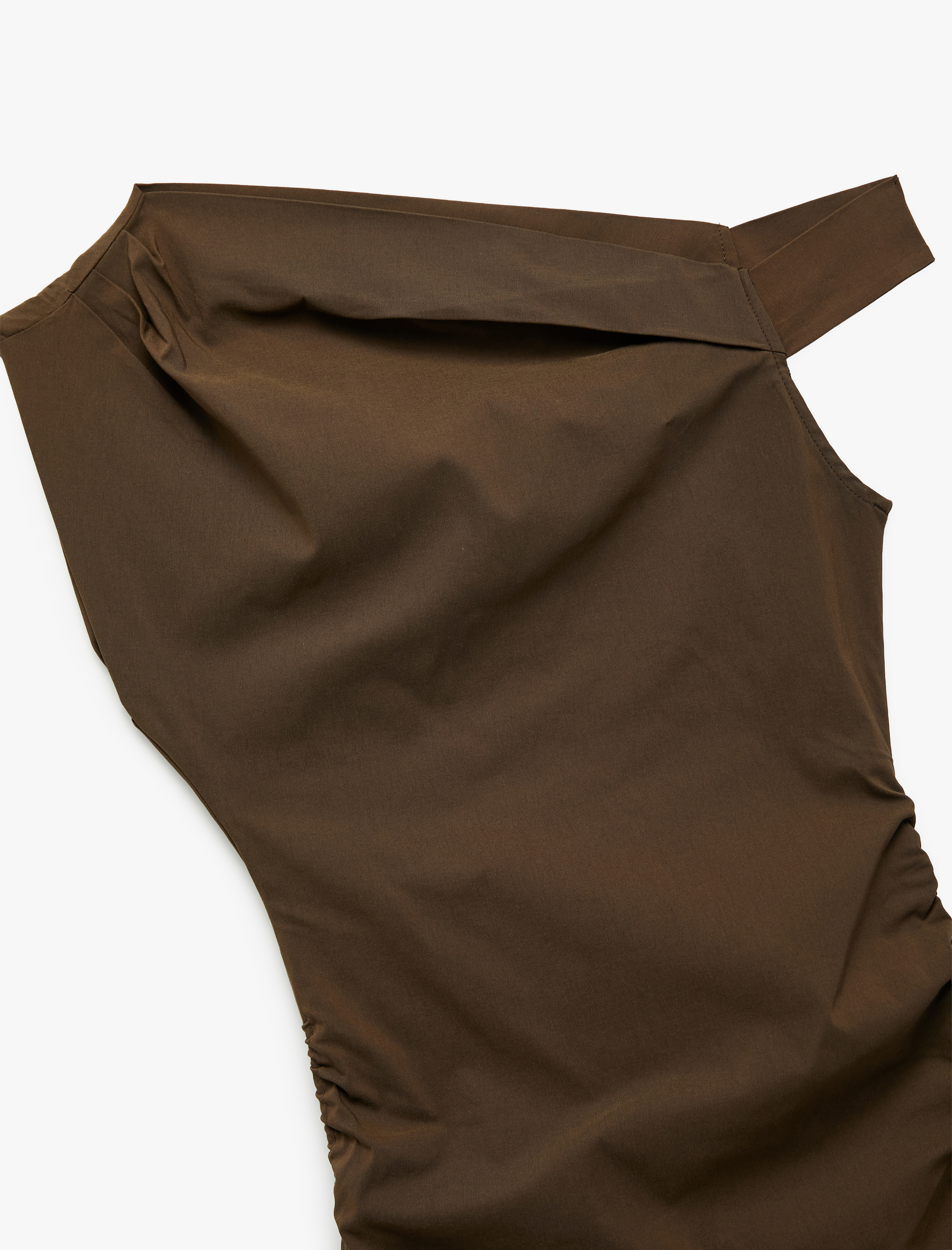 Yanları Büzgülü Drapeli Asimetrik Yaka Omzu Açık Mini Elbise