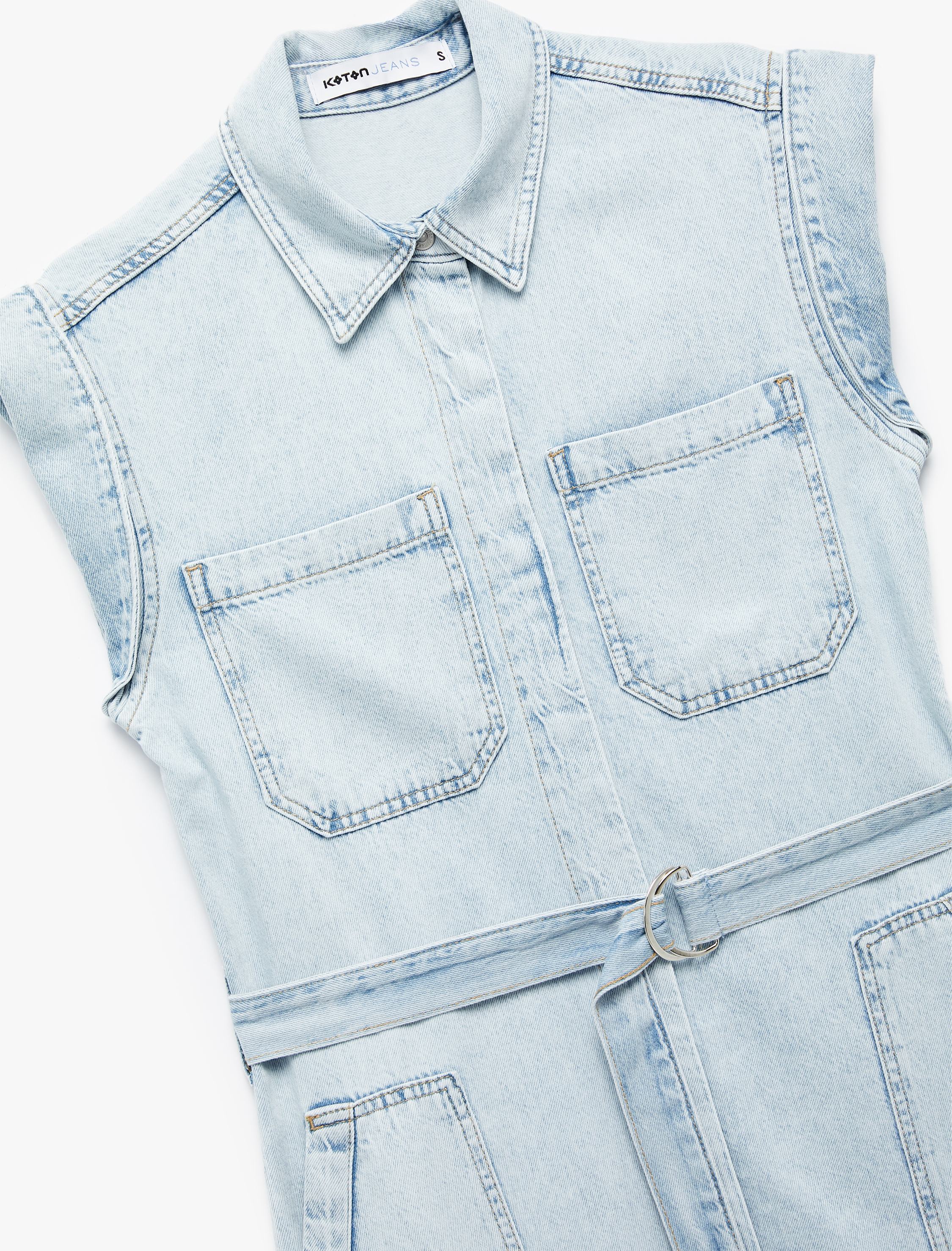 Kolsuz Gömlek Yaka Cep Detaylı Kemerli Midi Boy Denim Elbise