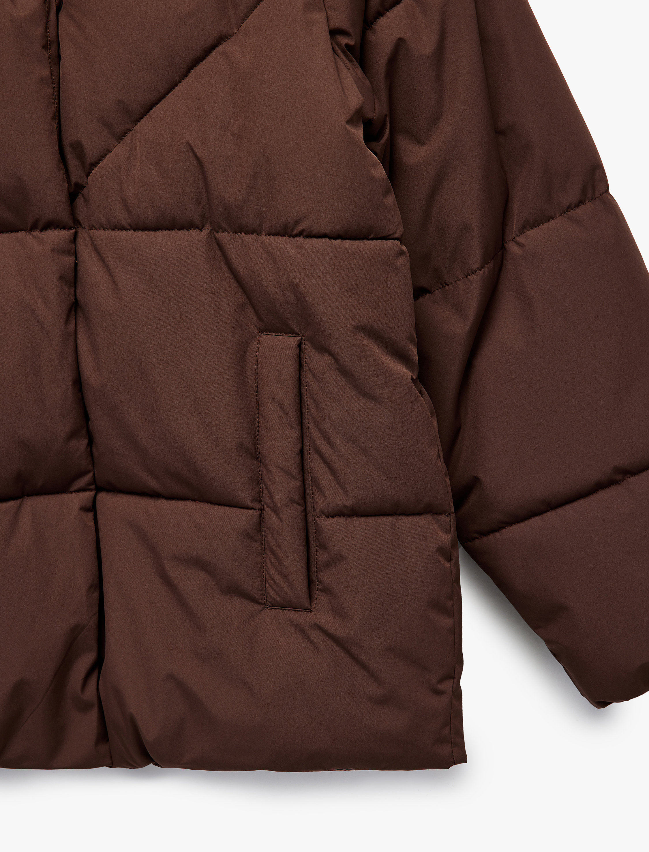 Kapüşonlu Fermuarlı Düğme Detaylı Cepli Rahat Kalıp Kapitone Şişme Mont