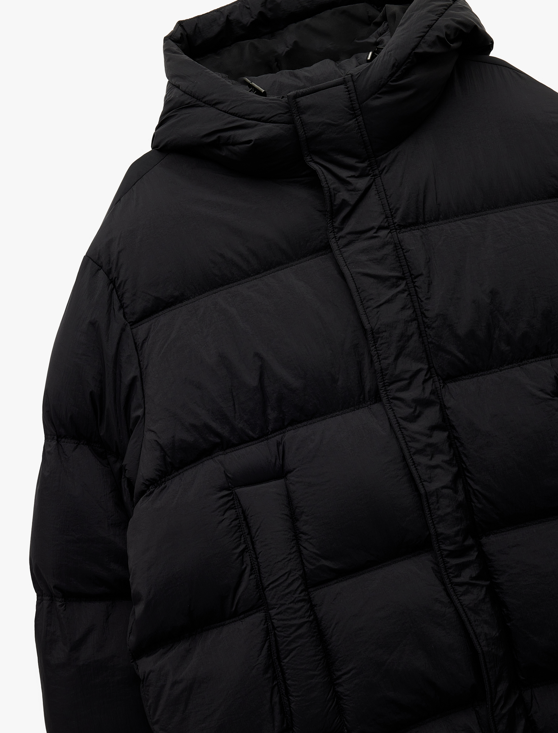   Kapüşonlu Cep Detaylı Fermuarlı Uzun Şişme Mont