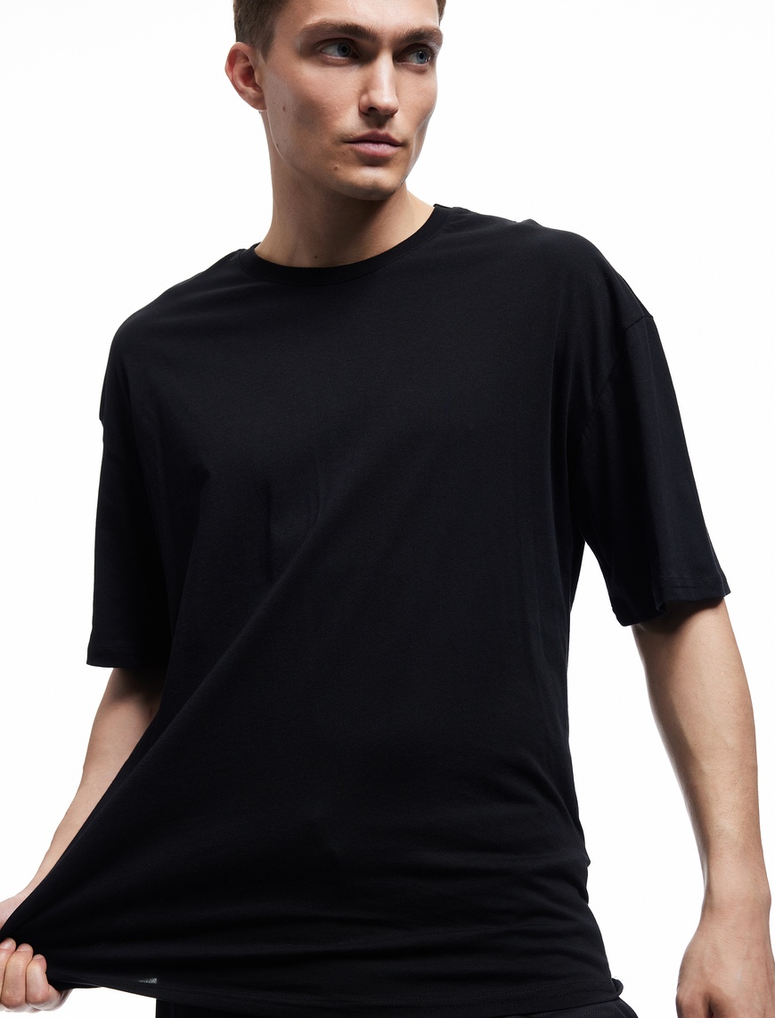   Yarım Kollu Bisiklet Yaka Pamuklu Oversize Basic Spor Tişört