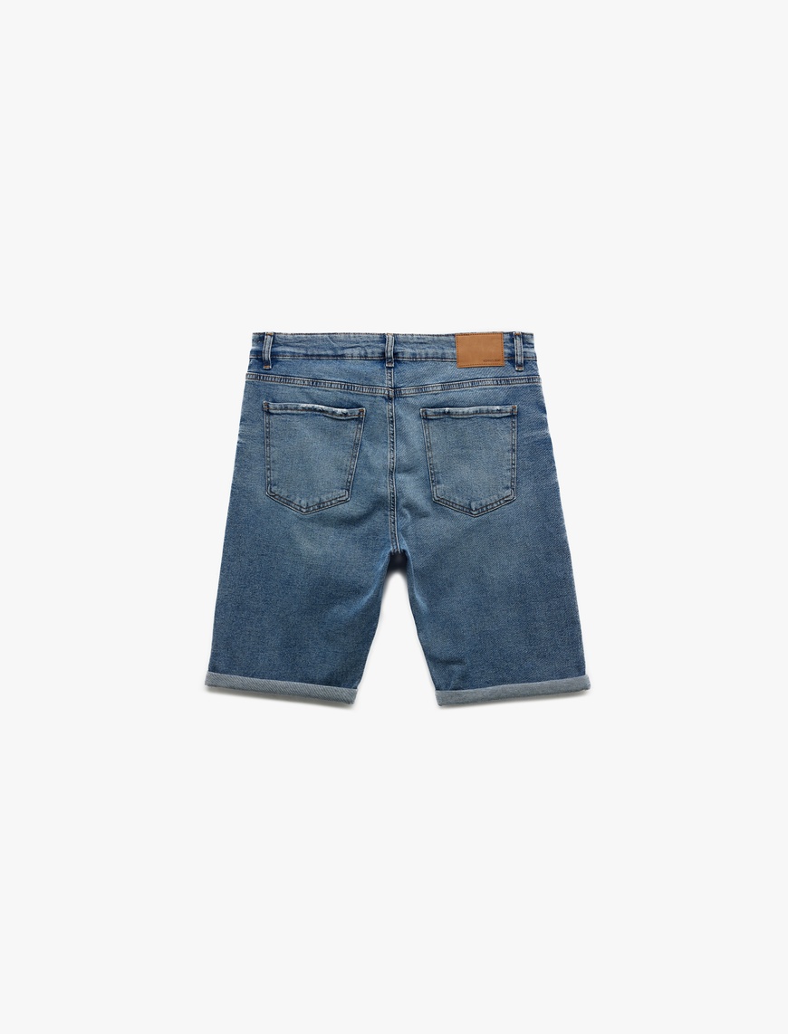   Katlamalı Paça Cep Detaylı Pamuklu Slim Fit Jean Şort