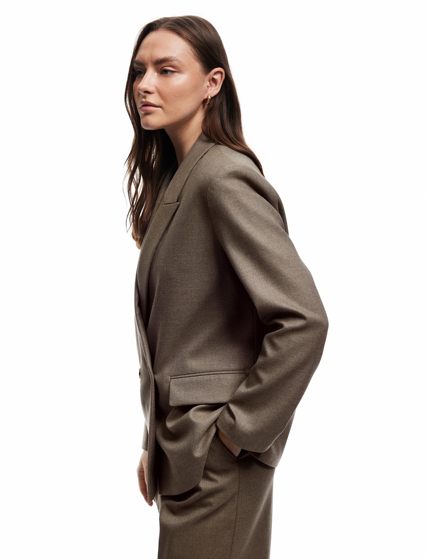   Çift Cepli Uzun Kollu Kruvaze Blazer Ceket