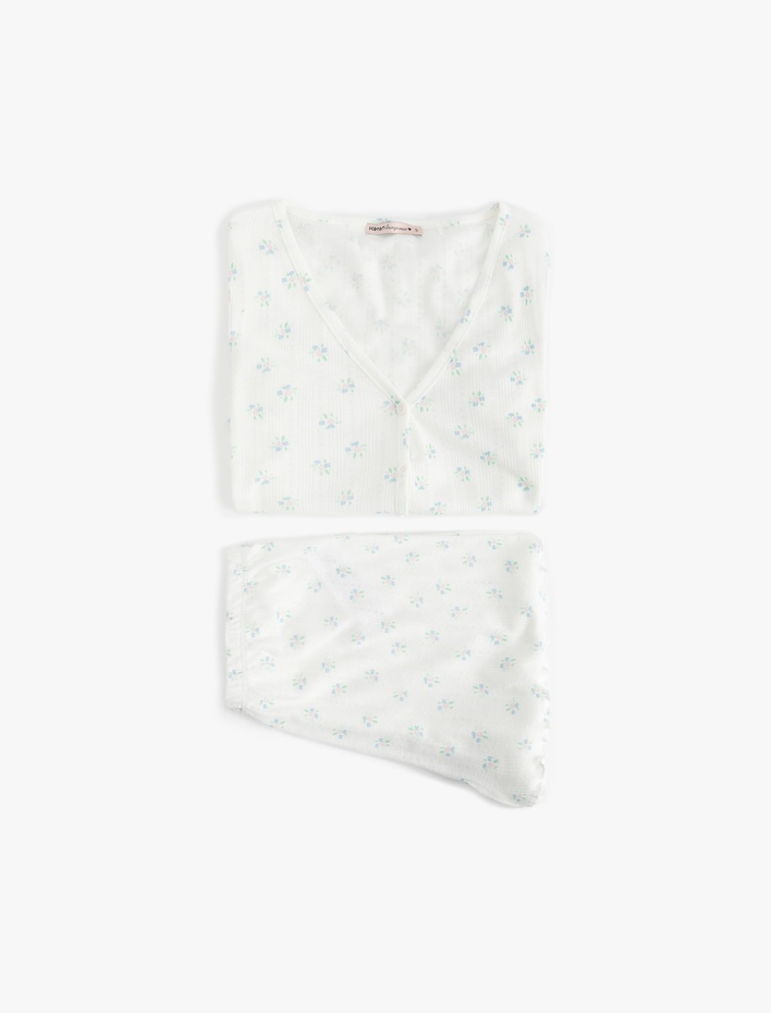  Çiçekli Kısa Kollu V Yaka Düğmeli Şortlu Pijama Takımı