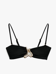 Metal Aksesuarlı Parlak Straplez Bikini Üstü