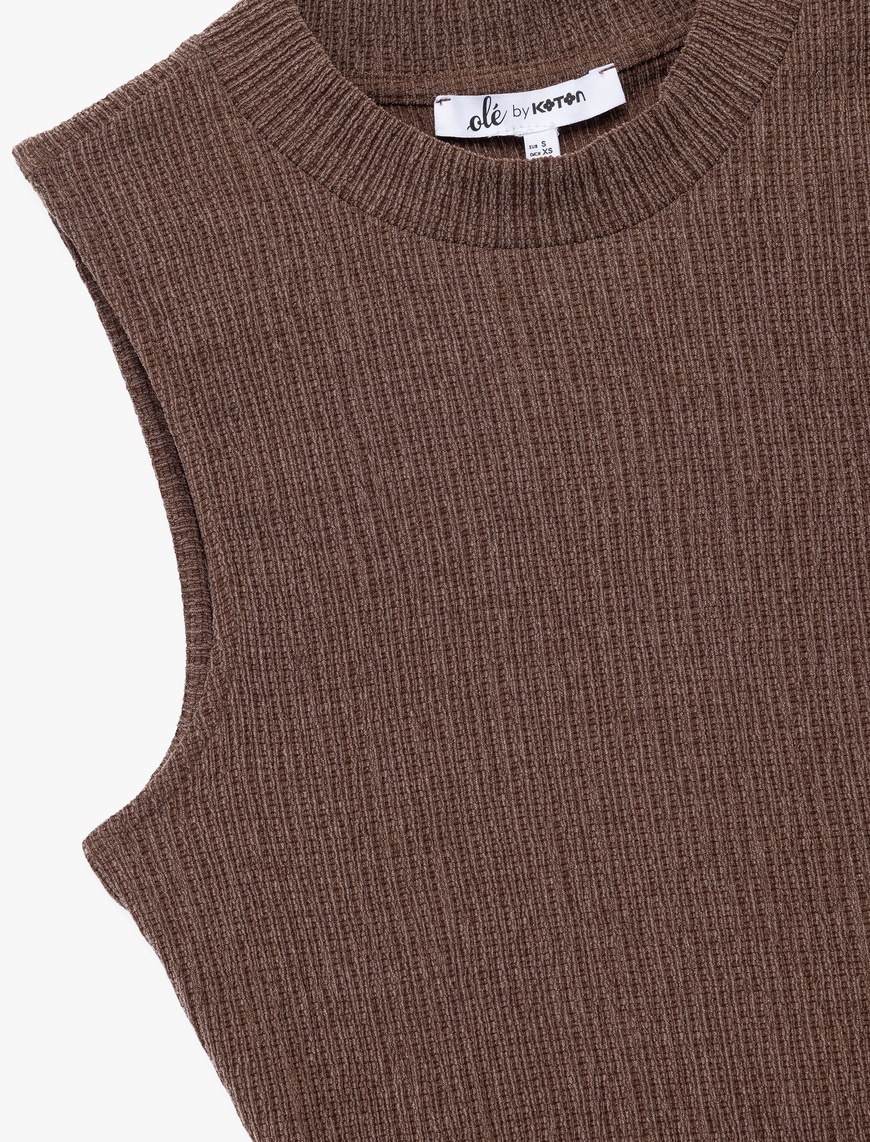   Bisiklet Yaka Kolsuz Basic Crop Bluz