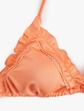 Boyundan Bağlamalı Fırfırlı Üçgen Bikini Üstü_2