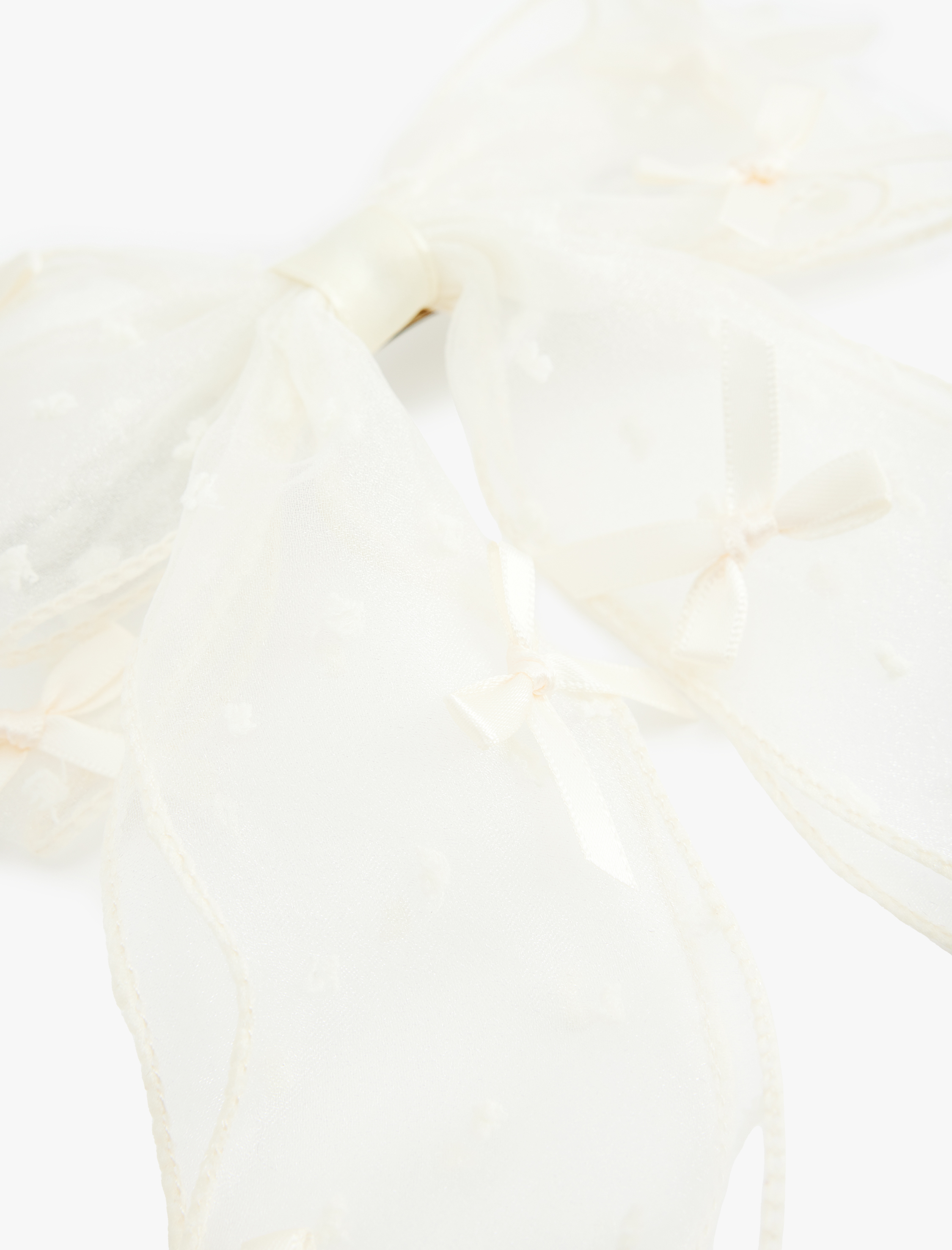  Kadın Fiyonklu Saç Tokası - Koton X Sibil Çetinkaya