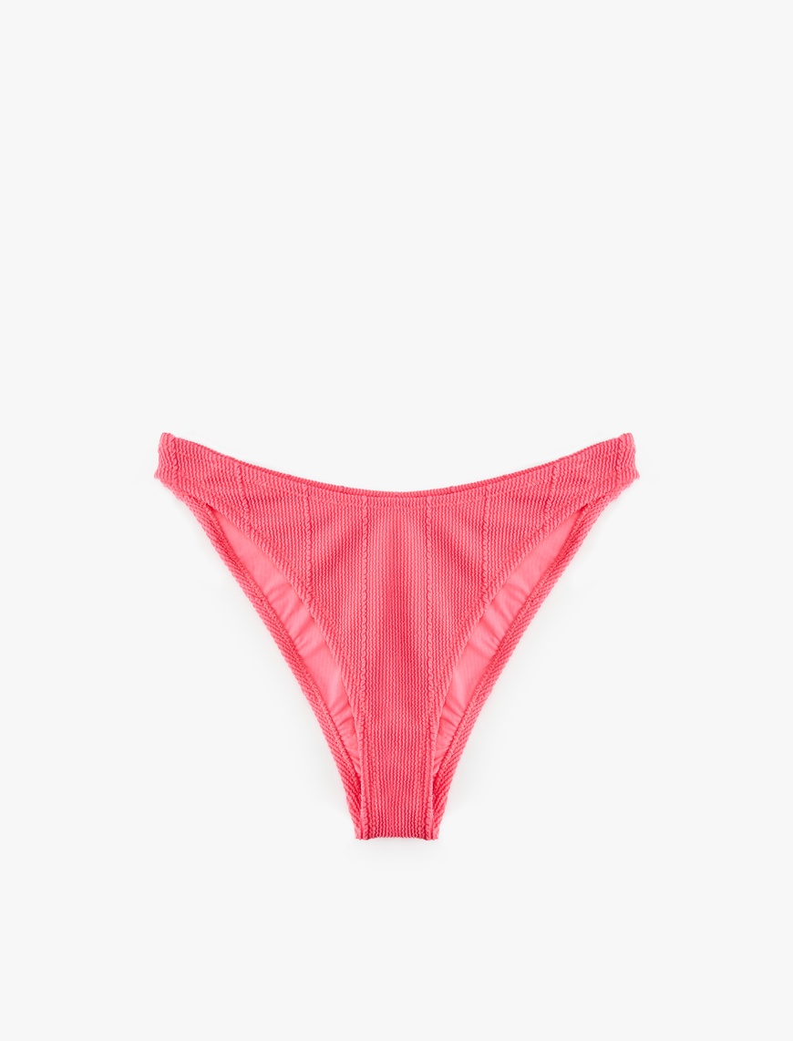  Dokulu Bikini Altı