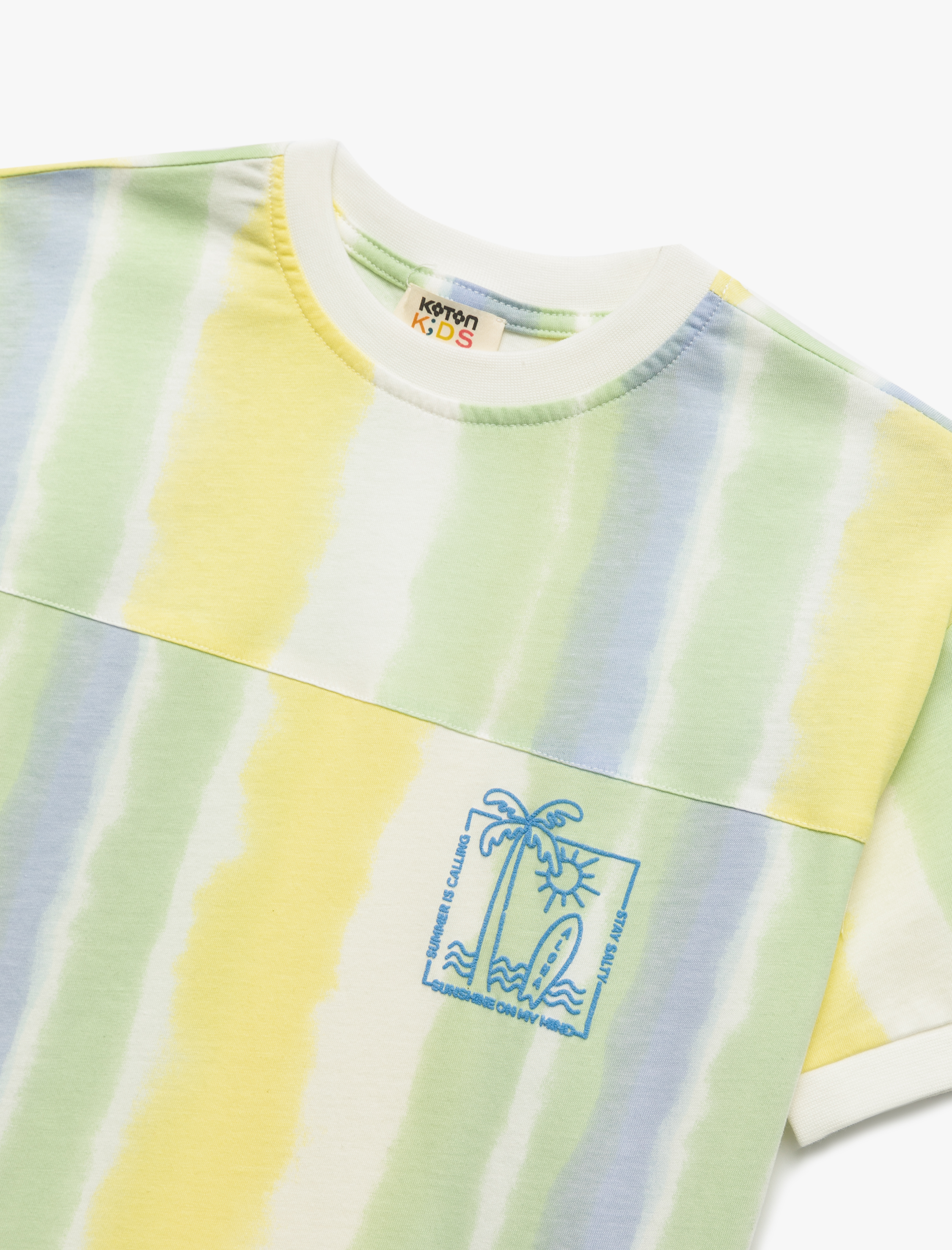  Erkek Çocuk Pamuklu Kısa Kollu Bisiklet Yaka Baskılı Tişört