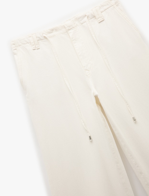 Koton X Şahika Ercümen - Pamuklu Loose Fit Bağcık Detaylı Geniş Paça Pantolon_5
