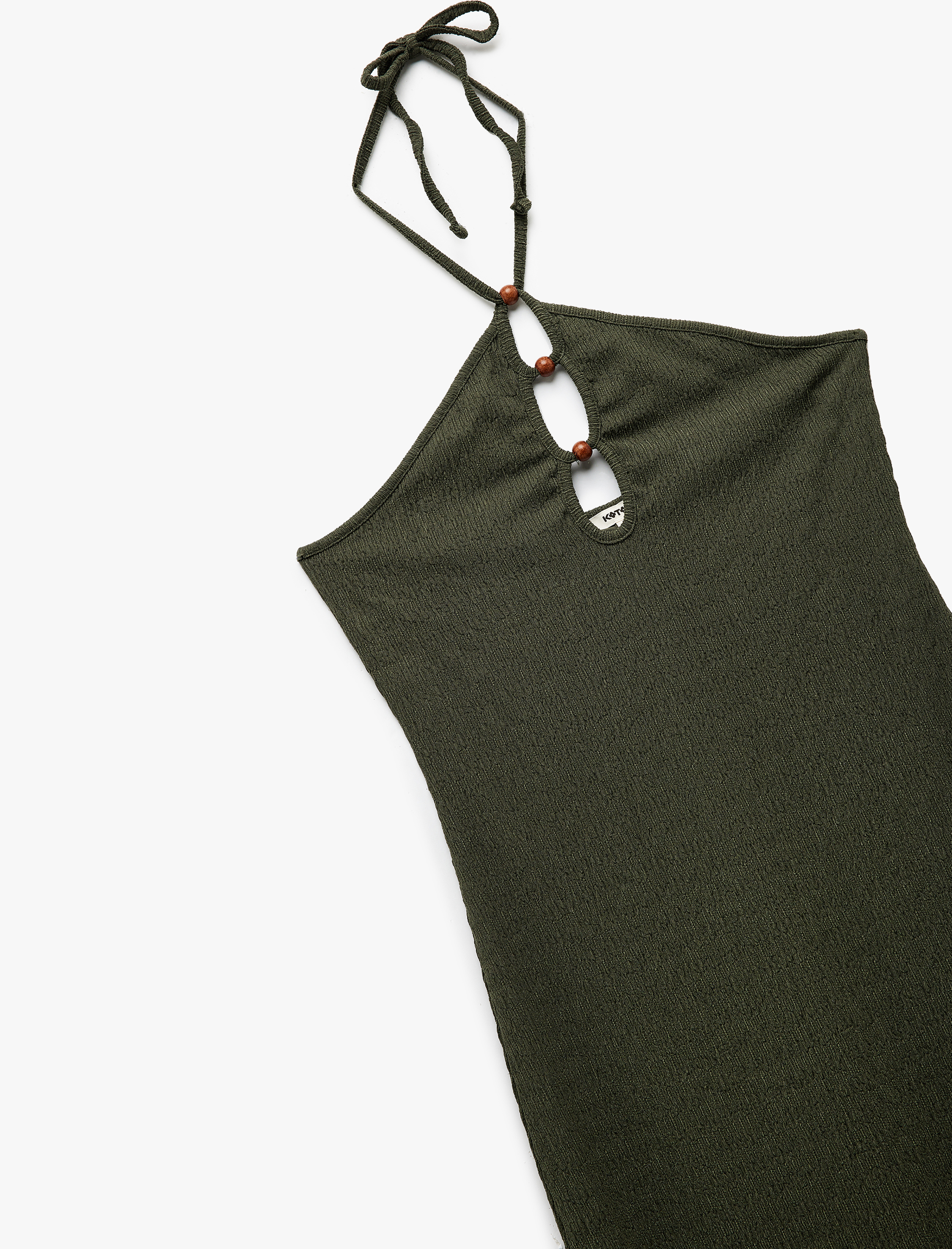   Bürümcük Kumaş Slim Fit Boncuk Detaylı Halter Yaka Maxi Elbise