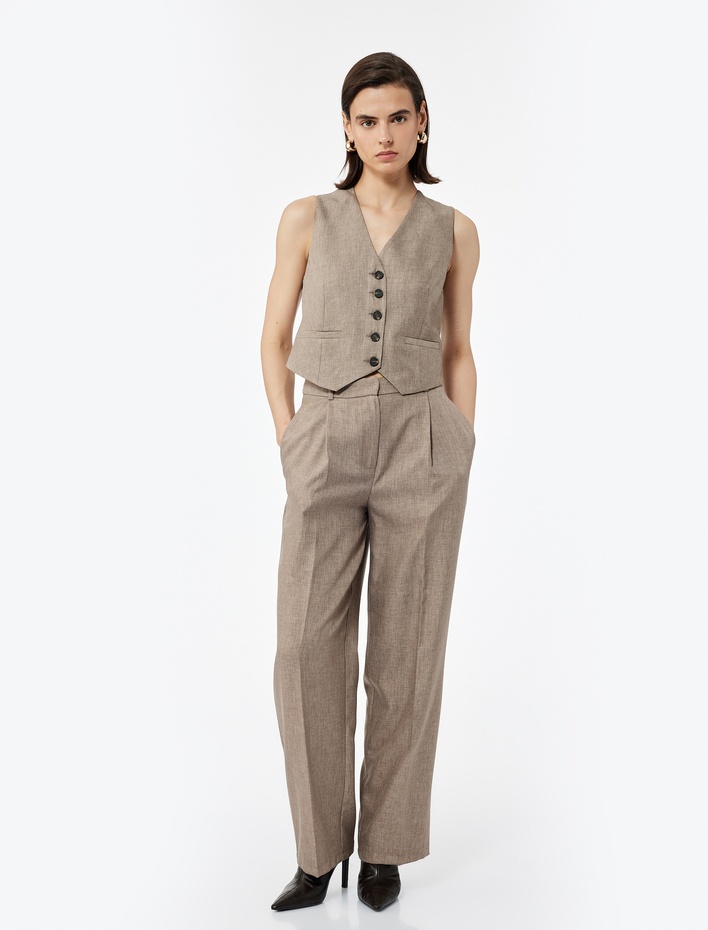  Regular Fit Kolsuz V Yaka Blazer Yelek