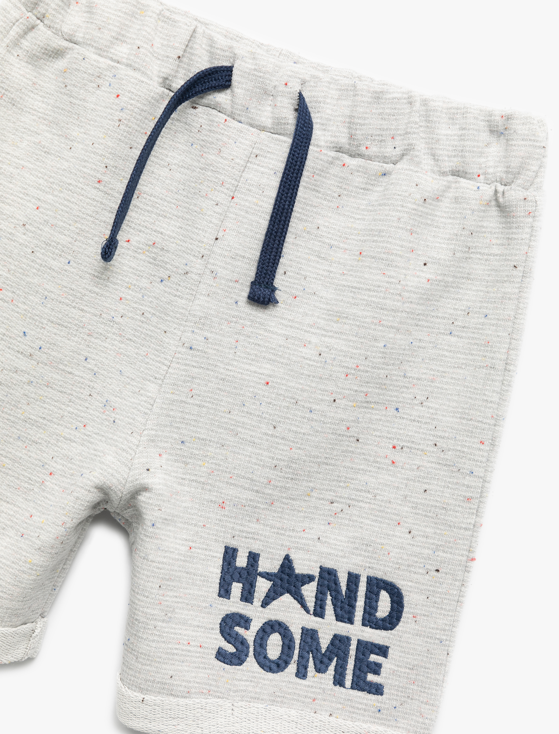  Erkek Bebek Pamuklu Nakış Detaylı Beli Lastikli Şort