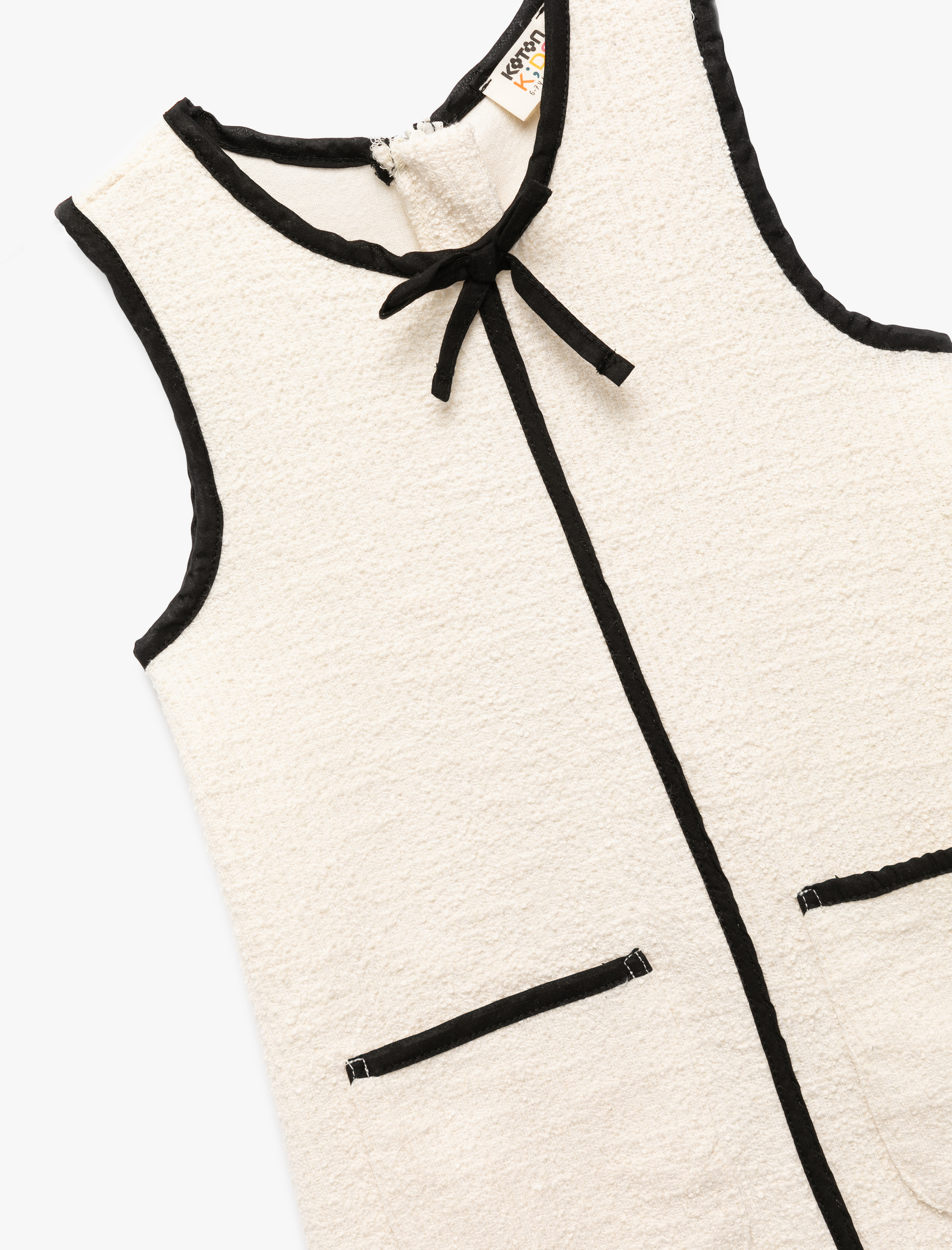  Kız Çocuk Fiyonk Detaylı Kolsuz Bisiklet Yaka Tüvit Elbise