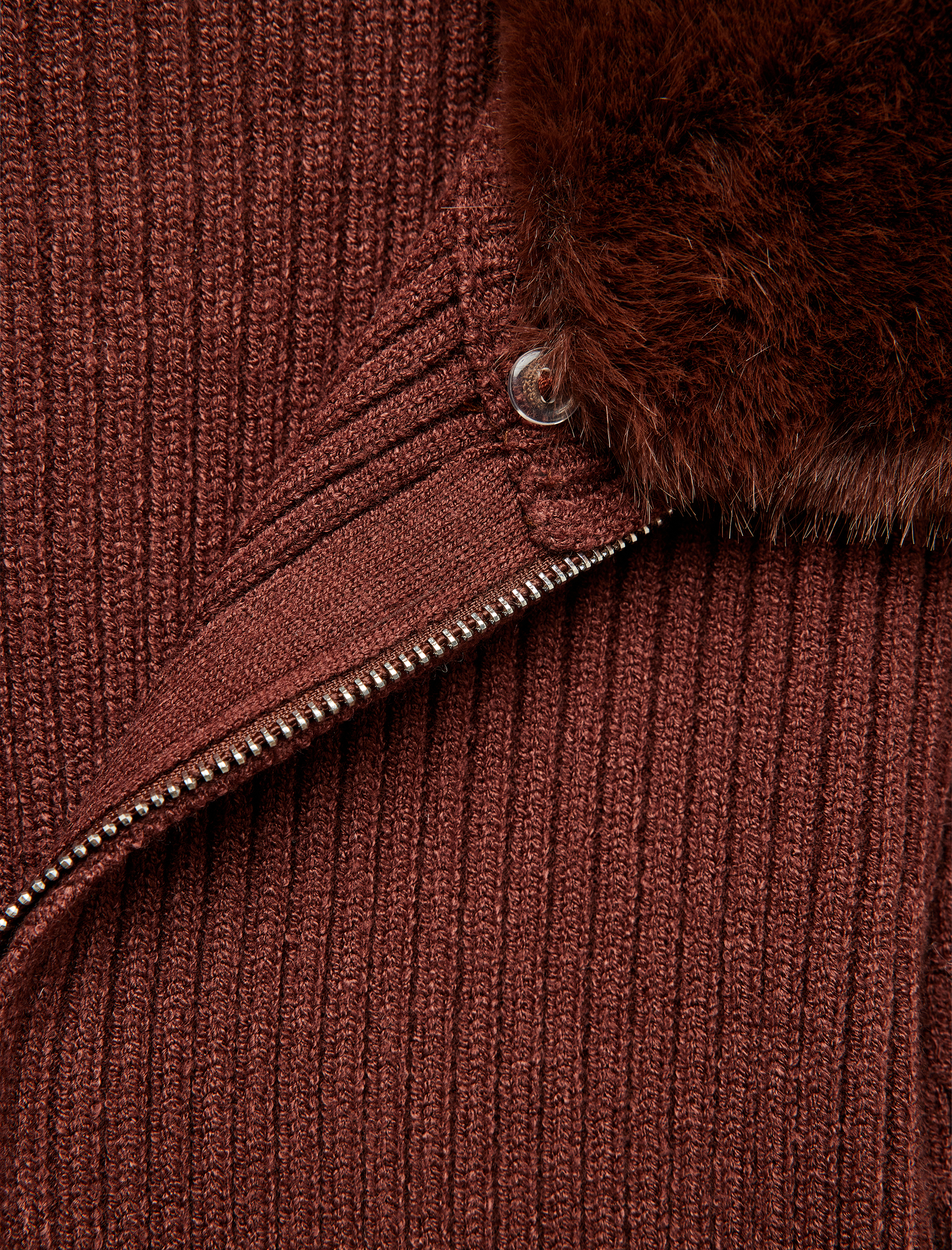   Viskon Karışımlı Suni Kürk Yakalı Uzun Kollu Fermuarlı Triko Hırka