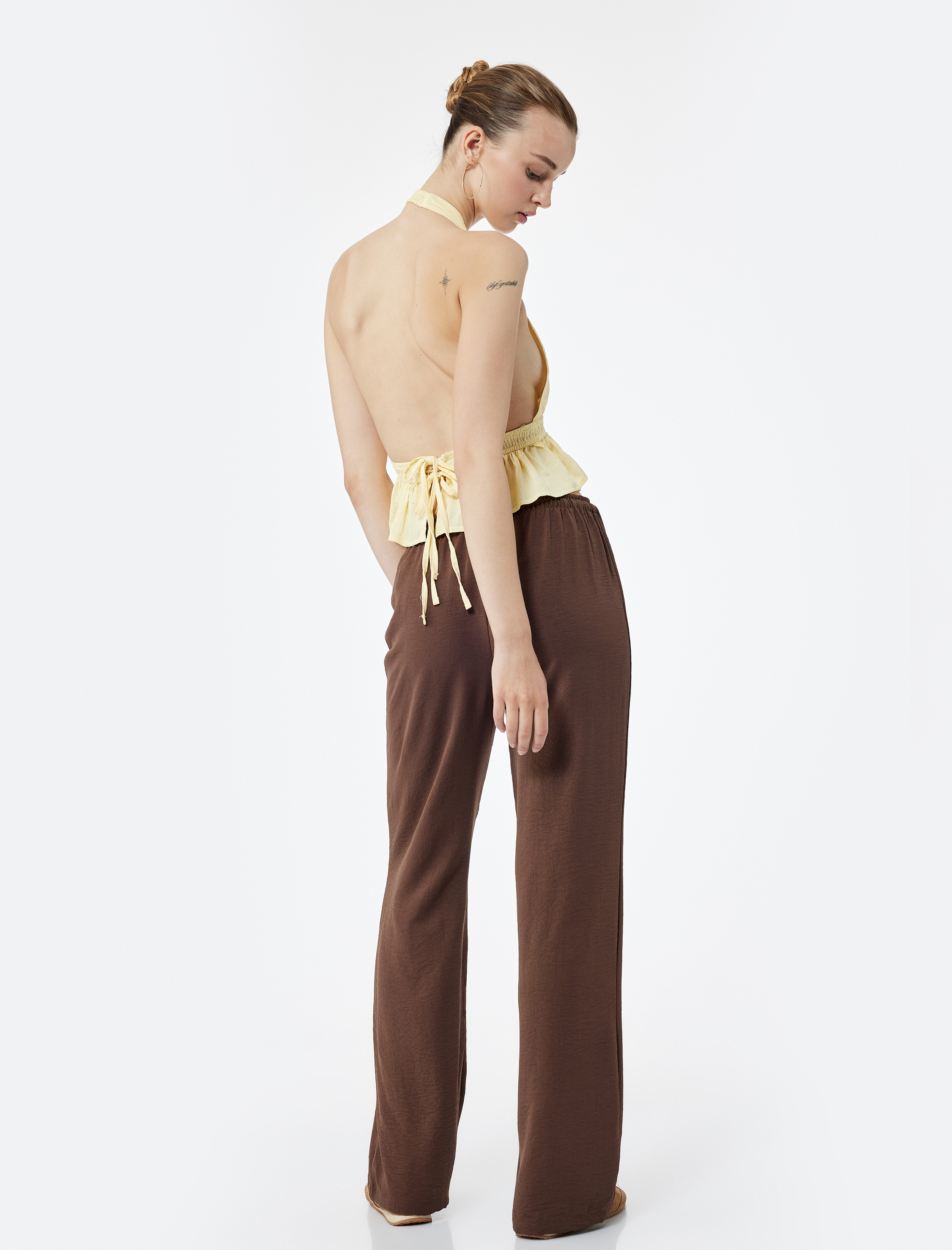   Aerobin Kumaş Geniş Paça Beli Bağcıklı Pantolon