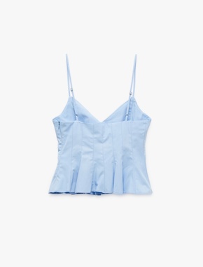 Koton X İnji - Volanlı V Yaka Pamuklu Askılı Slim Fit Dikiş Detaylı Crop Bluz_3