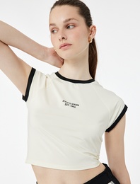 Kolsuz Bisiklet Yaka Biyeli Baskılı Spor Tişört