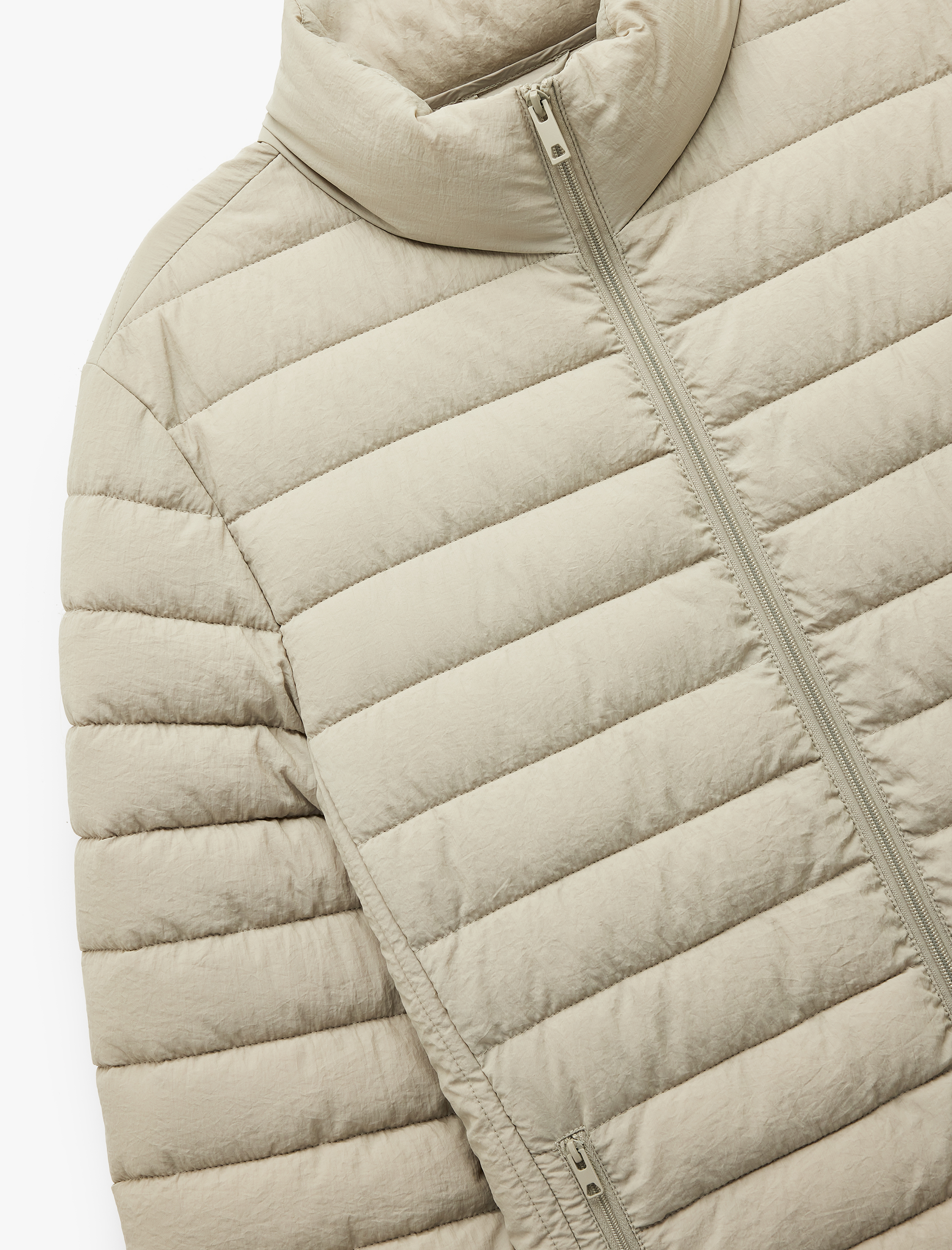 Fermuarlı Cepli Dik Yaka Basic Şişme Mont