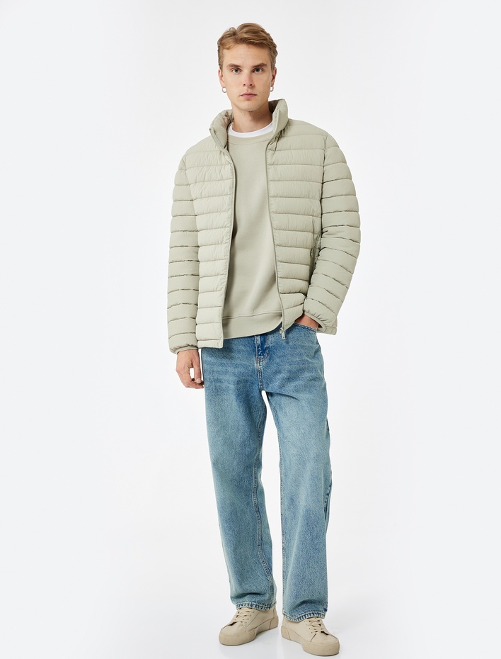  Fermuarlı Cepli Dik Yaka Basic Şişme Mont