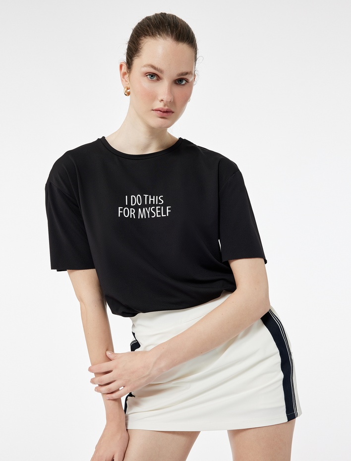  Kısa Kollu Bisiklet Yaka Baskılı Oversize Spor Tişört