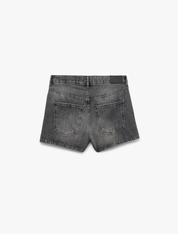 Cepli Kesik Detaylı Pamuklu Denim Şort_3