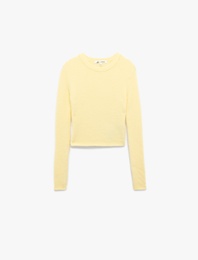 Uzun Kollu Bisiklet Yaka Slim Fit Dokulu Triko Crop Kazak