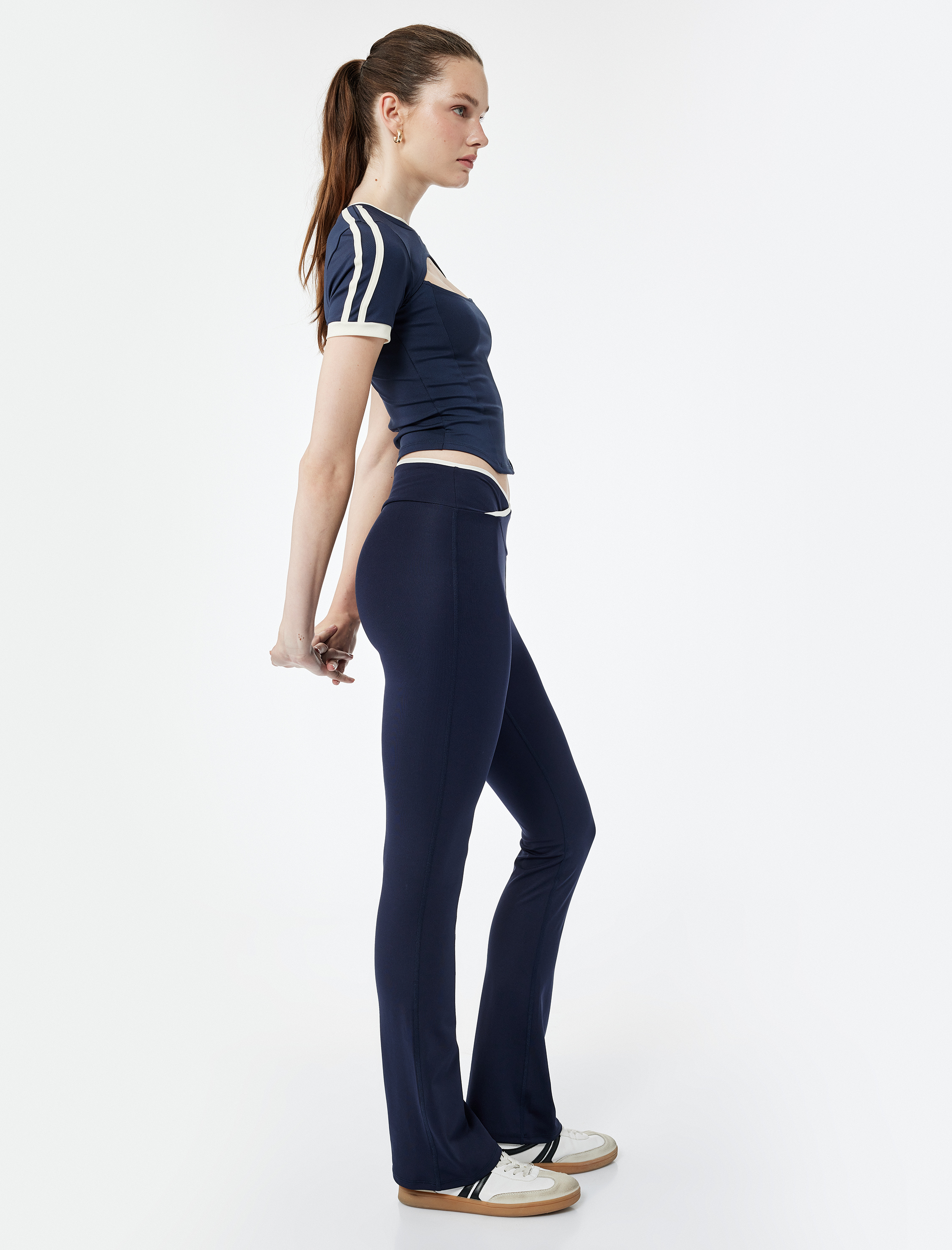   Yüksek Bel Biyeli Dar Kesim İnterlok İspanyol Paça Spor Tayt