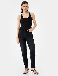 Pamuklu Yüksek Bel Düğmeli Slim Fit Mom Jean Pantolon - Mom Jeans