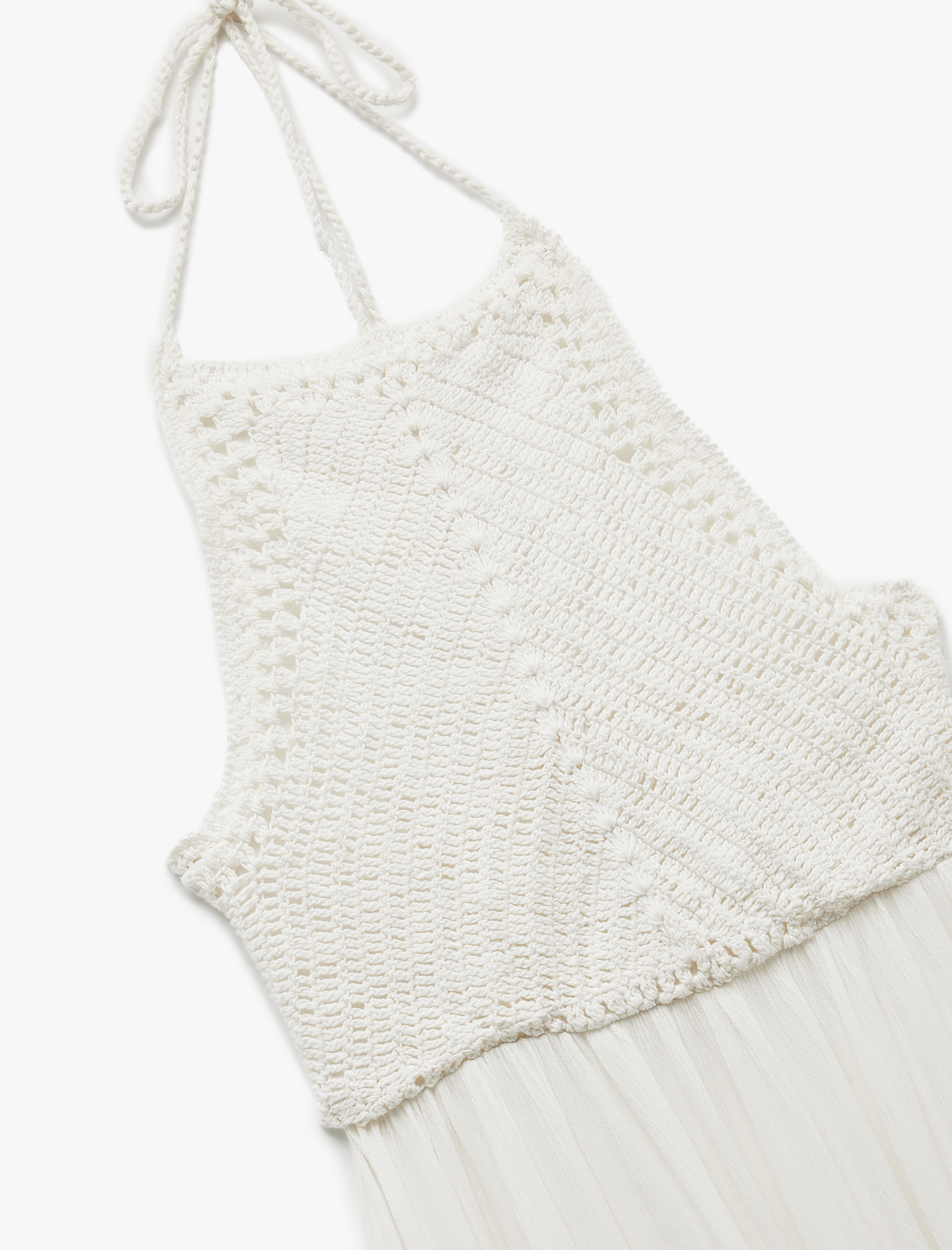   Viskon Krinkıl Kumaş Kroşe Detaylı Boyundan Bağlamalı Halter Yaka Uzun Elbise