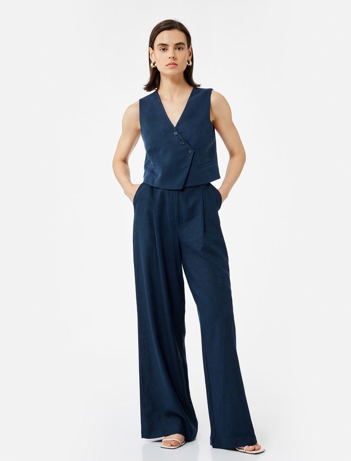  Modal Kumaş Asimetrik Kesim Düğmeli Kruvaze Crop Yelek