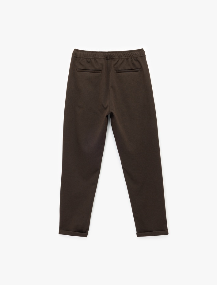  Straight Fit Pike Kumaş Cep Detaylı Rahat Kesim Beli Bağcıklı Pantolon