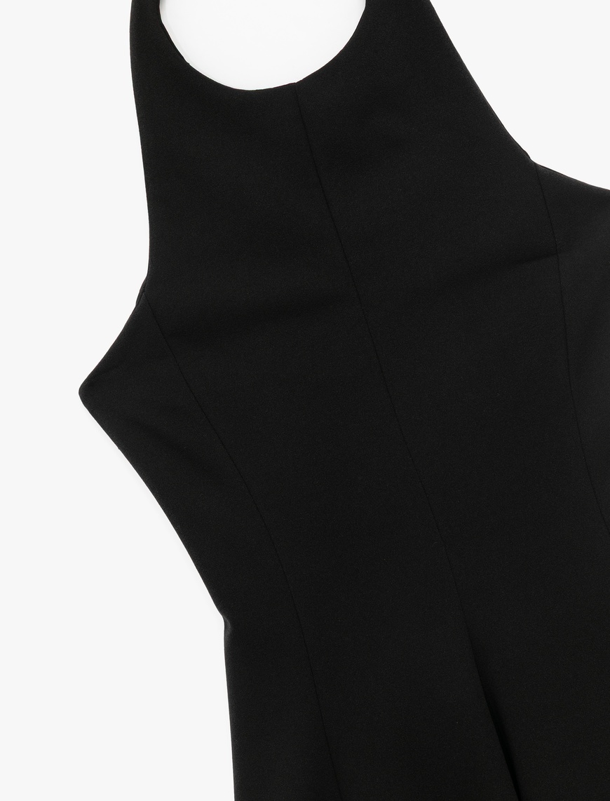   Kolsuz Halter Yaka Volanlı Mini Elbise