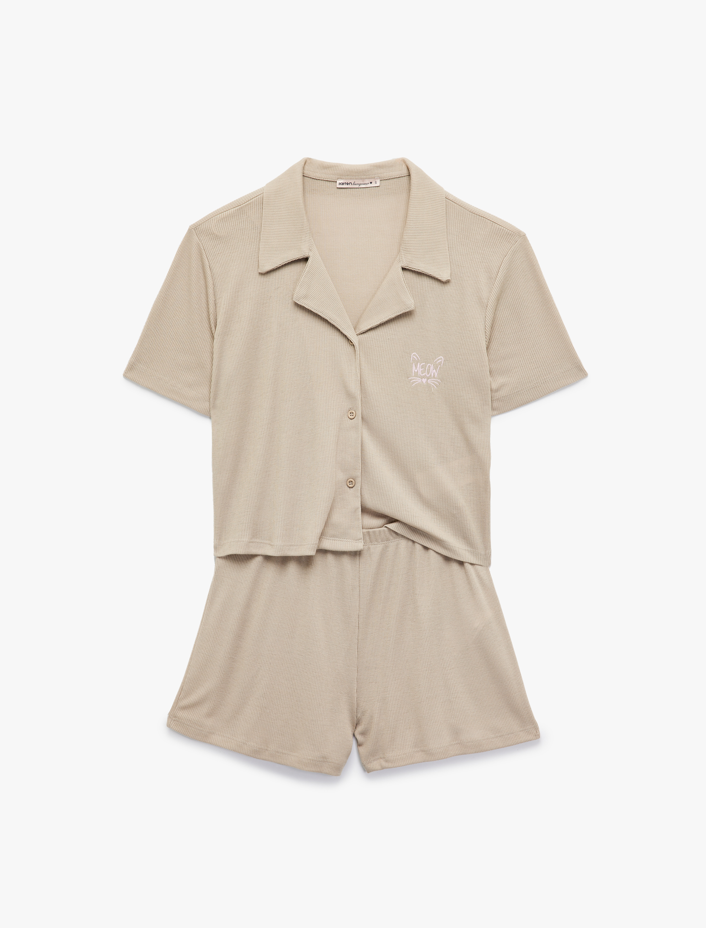   Gömlek Yaka Kısa Kollu Nakışlı Şortlu Pijama Takımı