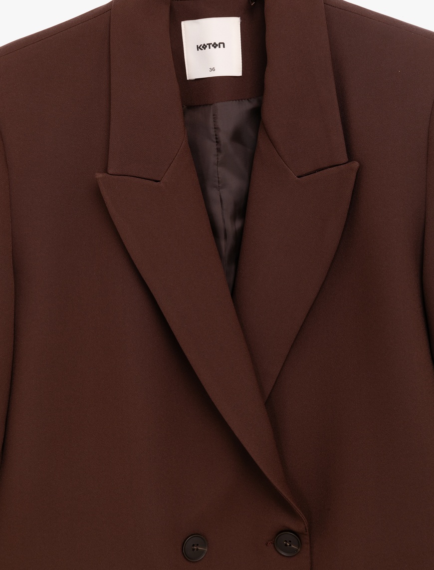   Uzun Kollu Kapaklı Cep Detaylı Oversize Kruvaze Blazer Ceket