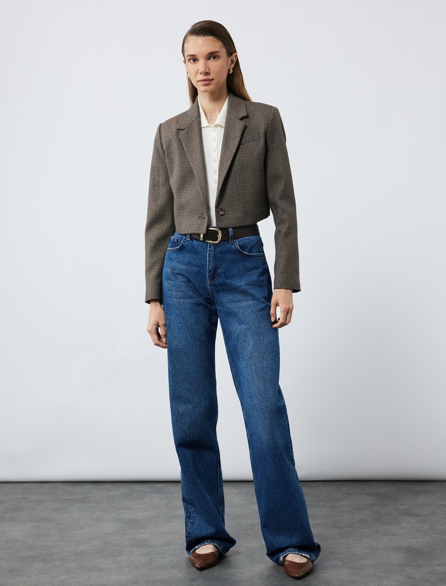   Kruvaze Uzun Kollu Düğmeli Crop Blazer Ceket