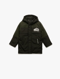 Çıtçıt Detaylı Uzun Kollu Kapşonlu Mont