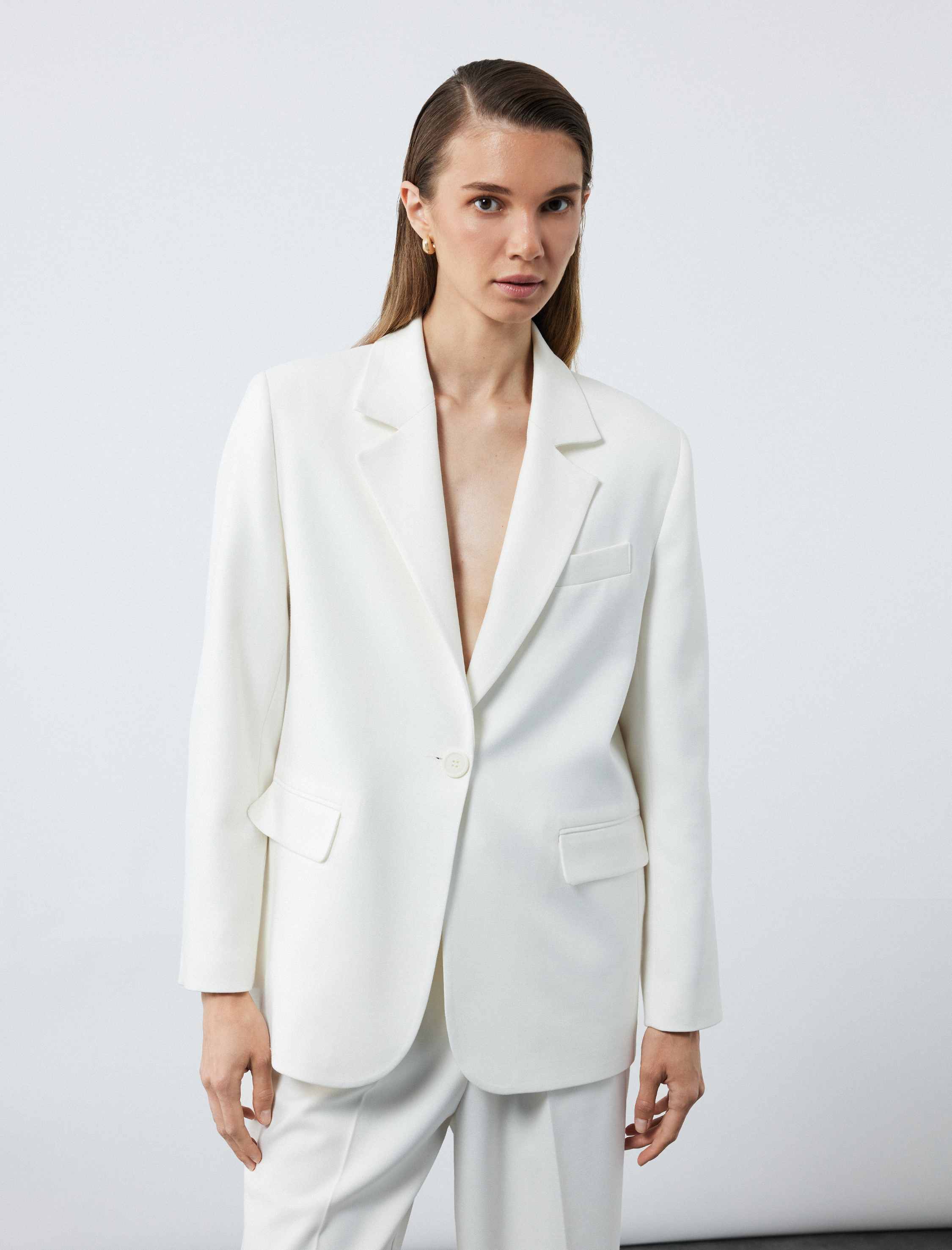   Uzun Kollu Oversize Kruvaze Yaka Ceket