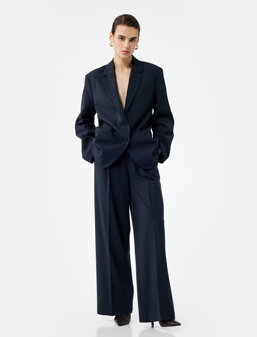   Düğmeli Cepli Uzun Kollu Kruvaze Blazer Ceket