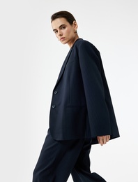 Düğmeli Cepli Uzun Kollu Kruvaze Blazer Ceket