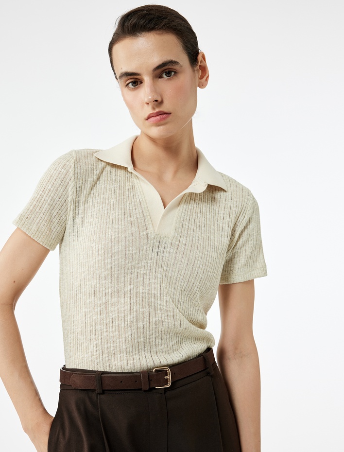  Metalik İplik Detaylı Parıltılı Kısa Kollu Polo Yaka Tişört