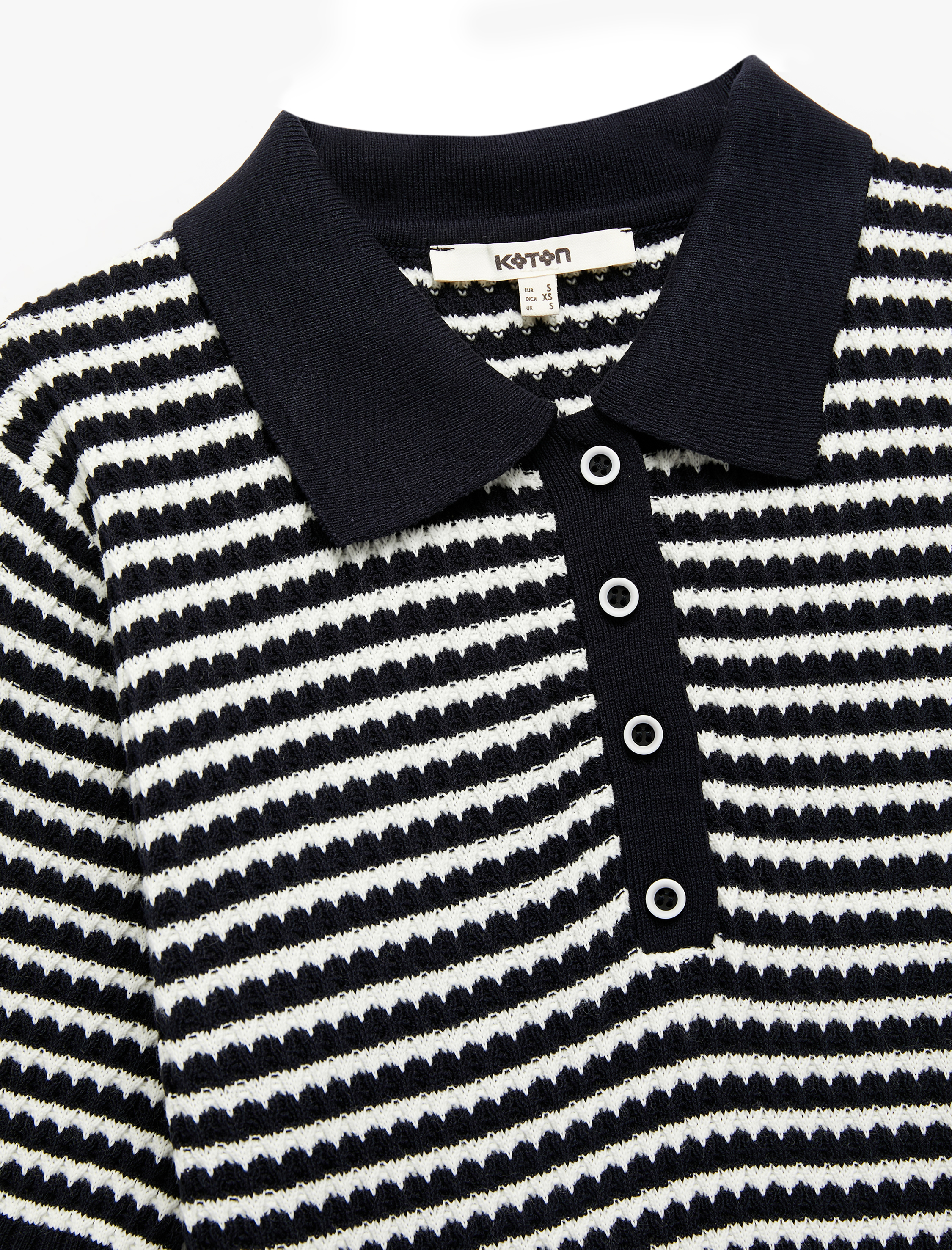   Kısa Kollu Çizgili Düğmeli Triko Polo Yaka Kazak